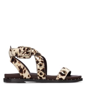 SANDALIAS ROMANAS CON TACHUELAS CARMELA 16238907 COW
