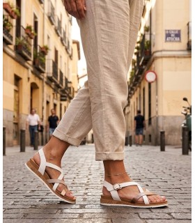 SANDALIAS DE TIRAS CASUAL PARA MUJER SKECHERS BOBS Desert Kiss Low - Peak Rank 114709 BLANCO