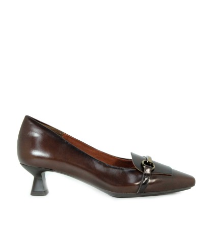 ZAPATO DE SALÓN CON TACÓN BAJO Y DETALLE DE HEBILLA DESIREÉ ELBA 10 MARRÓN