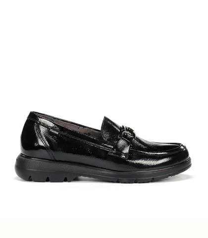 MOCASINES CASUALES PARA MUJER DE CHAROL FLUCHOS GLADIS F1794 NEGRO
