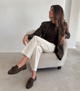 MOCASÍN EN PIEL DE SERRAJE CON BORLA APLAUSO 1110 MARRÓN