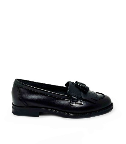 MOCASÍN DE PIEL CON BORLA PARA MUJER APLAUSO 1110 NEGRO