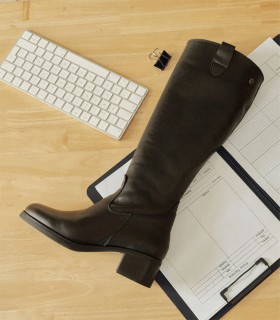 BOTAS DE PIEL DE TACÓN CON CREMALLERA OLIVIA 4861 MOKA