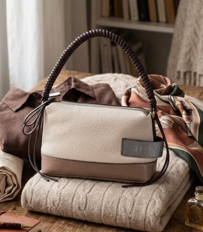 BOLSO DE HOMBRO HORIZONTAL CREMA BEIGE OSCURO BI264947