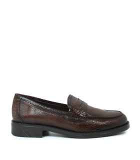 MOCASÍN CLÁSICO APLAUSO DE MUJER EN PIEL COLOR CUERO 7586