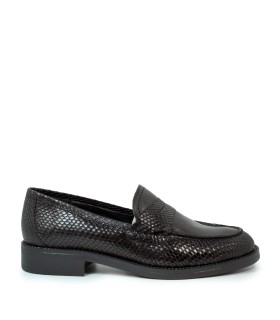 MOCASÍN CLÁSICO APLAUSO DE MUJER EN PIEL COLOR NEGRO
