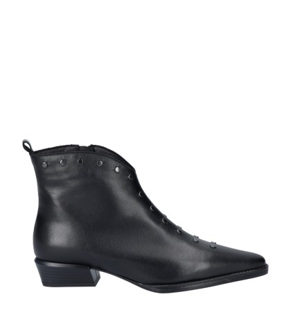 BOTÍN DE PIEL NEGRO CON TACHAS PARA MUJER VIGUERA 8500