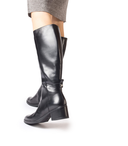 BOTAS-XL DE CAÑA ANCHA EN PIEL WONDERS SANTAFÉ 15 G-6215XL NEGRAS