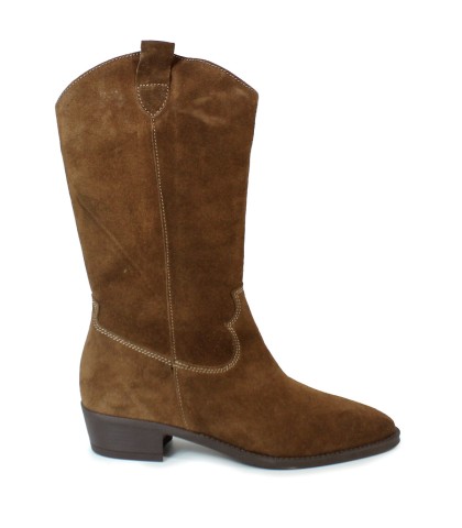 BOTA DE MUJER EN PIEL SERRAJE MARRÓN ESTILO COWBOY CON TACÓN BAJO APLAUSO JUBIA